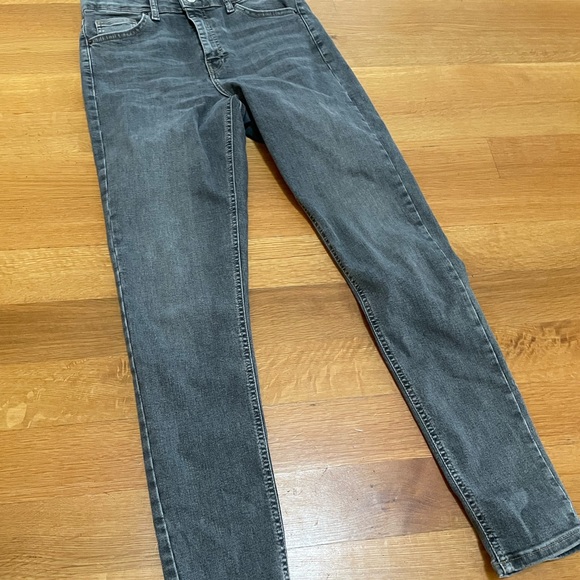 TopShop Grey Jamie Jeans - Picture 3 of 5